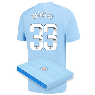 Camiseta Authentic 1ª Equipación Manchester City 2023/24 con estampado de KENNEDY 33 en caja de regalo