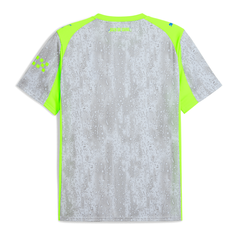 701237142AB001_pp_02_mcfc.png?