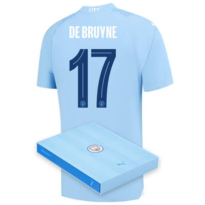Camiseta Authentic 1ª Equipación Manchester City 2023/24 con estampado de DE BRUYNE 17 en caja de regalo