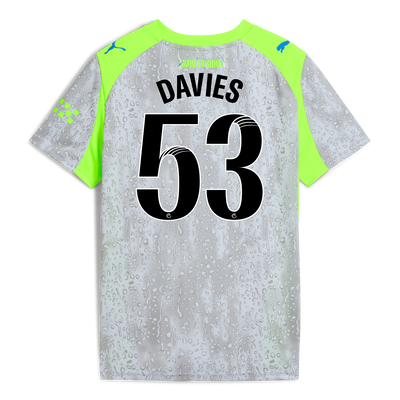 Mayzee Davies