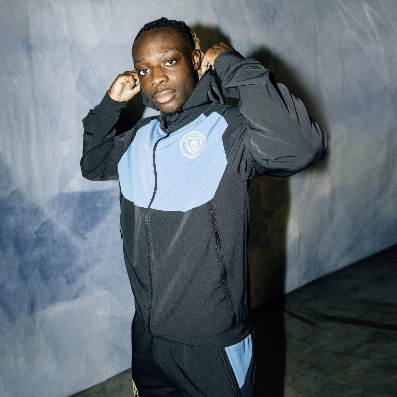 Manchester City PUMATECH Track Jacket Official Man City Store
