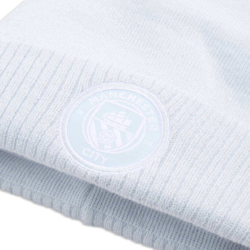 MCFC LW JR ESS BEANIE - Icy Blue-PUMA White