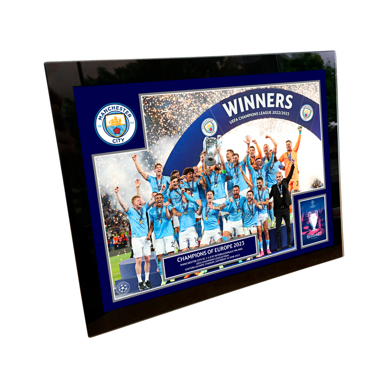 MCFC FW 8X6 TEMPERED GLASS TROPHY LIFT - navy