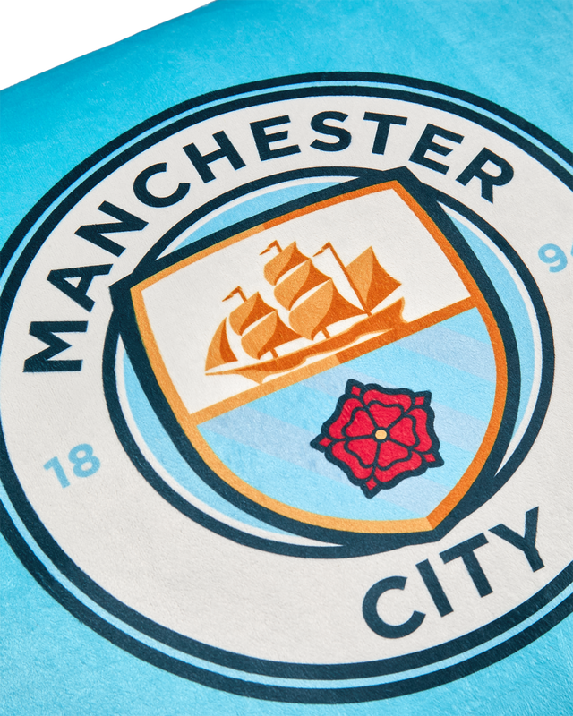 MCFC FW CREST CUSHION - blue