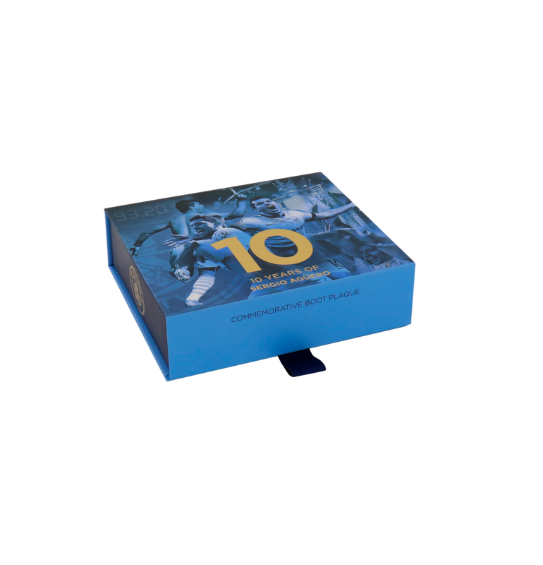 MCFC FW AGUERO GOLD BOOT PLAQUE - light blue