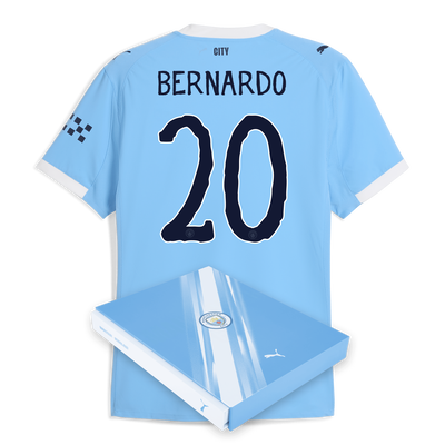 Maillot domicile authentique Manchester City 2025/26 avec impression BERNARDO 20 dans une boîte cadeau