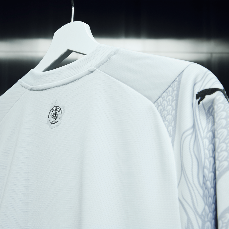 キッズ マンチェスター・シティ イヤー・オブ・ザ・ドラゴン・ジャージ 2023/24 | Official Man City Store