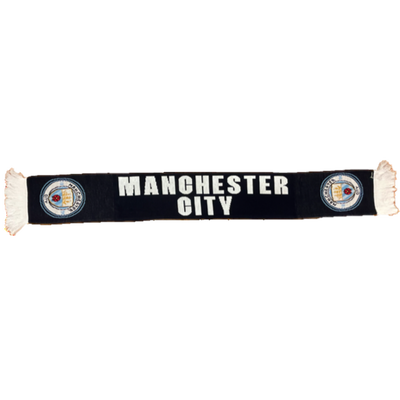 Bufanda con el escudo en grande del Manchester City