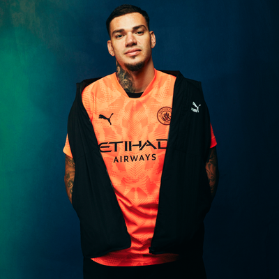 Man city goalie kit cheap
