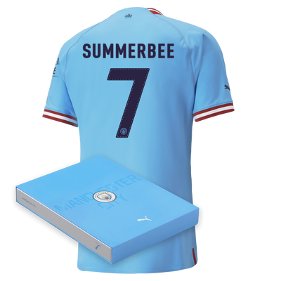 Camiseta Authentic 1ª Equipación Manchester City 2022/23 con estampado de SUMMERBEE en caja de regalo