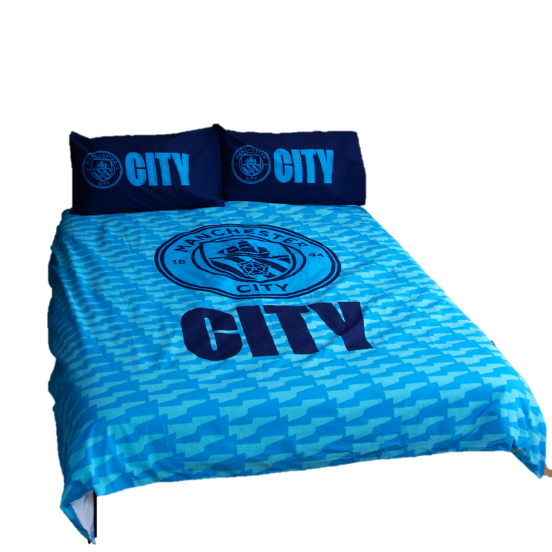 Man City Reversible Glyph Double Duvet blue - Check out all Manchester City home textsile online - Official Manchester City FC store