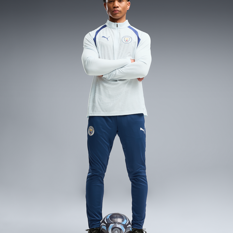 Manchester City Training 1/4 Zip Top 2026/27 | Official Man City Store