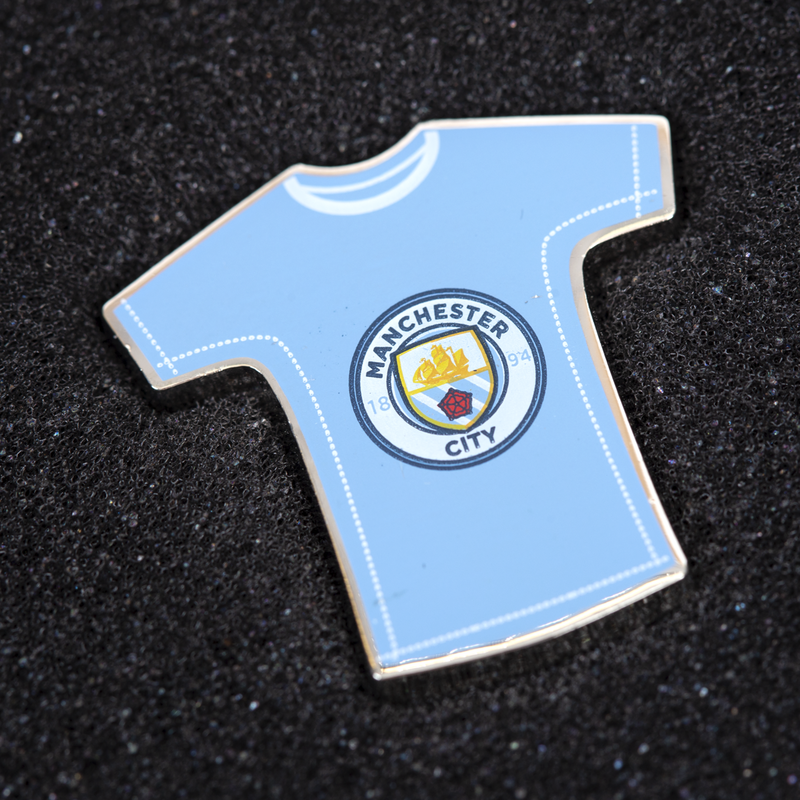 MCFC FW 6 PACK BADGE SET - Multicolor